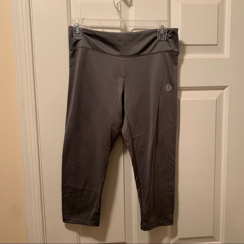 Athletic Capri leggings